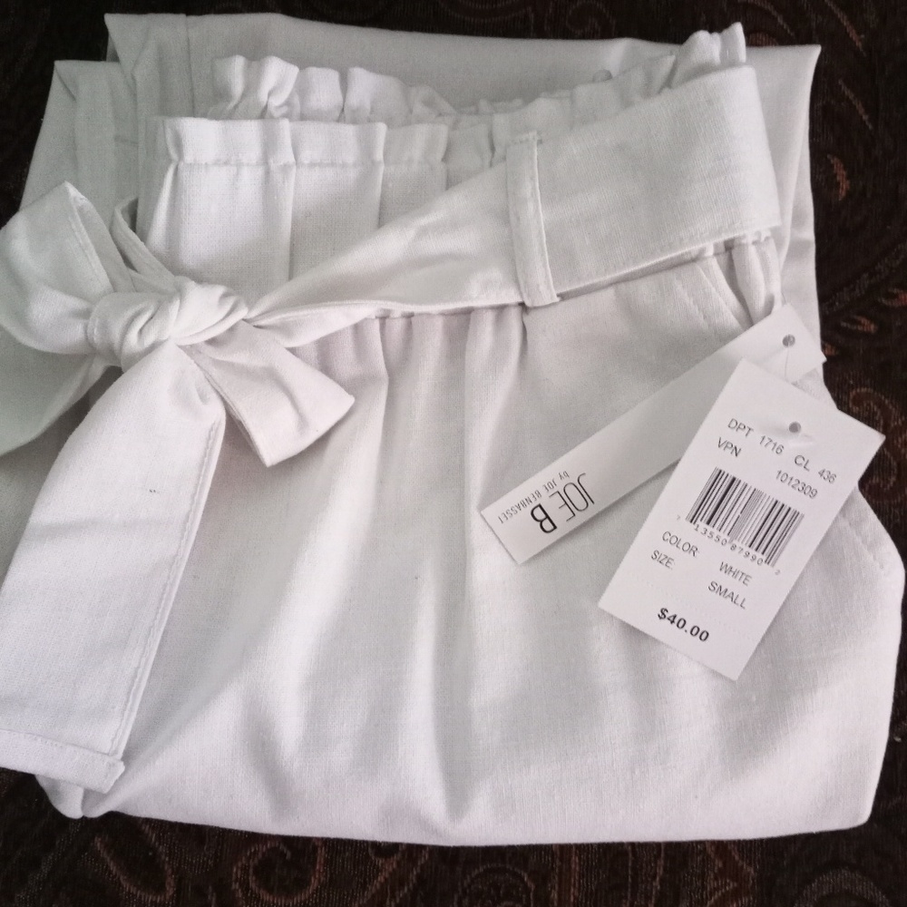 Joe B white pants.